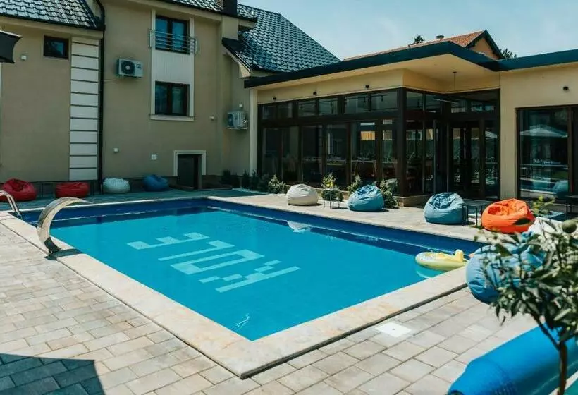 تختخواب و صبحانه Villa Cvijanović   Wellness Spa