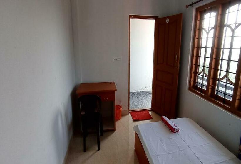 호텔 Spot On Maclena Lodges