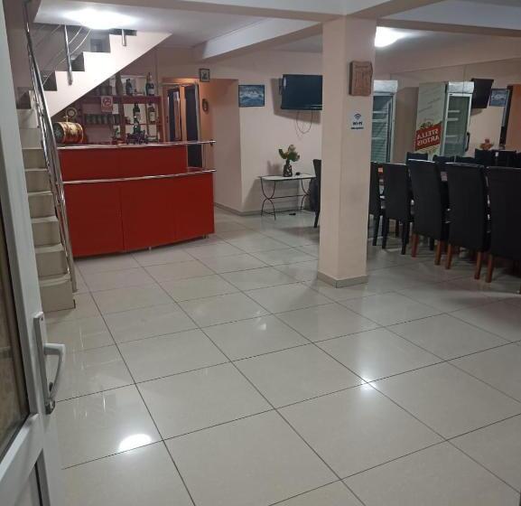 펜션 Popasul Drumețului Transfăgărășan