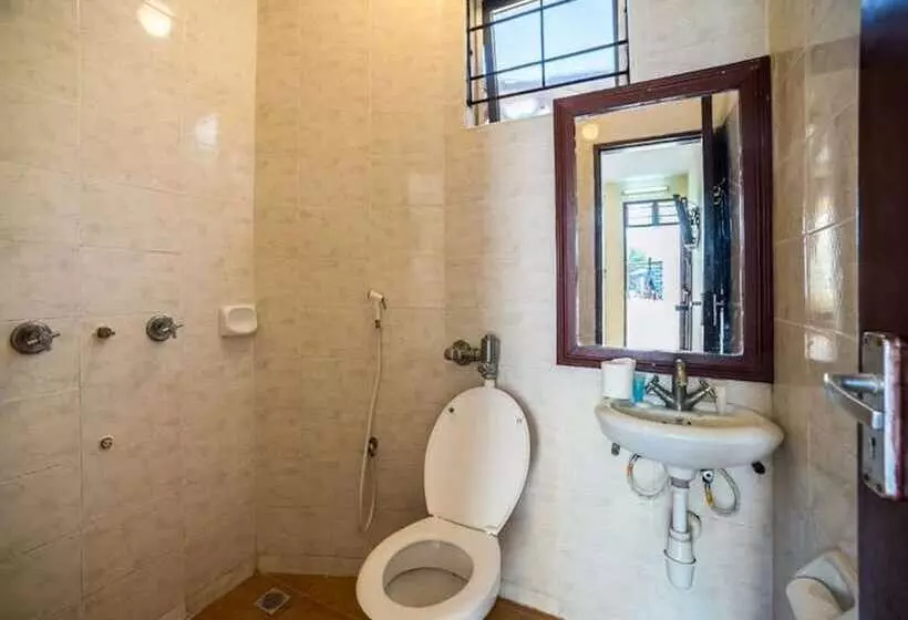 پانسیون Prideinn Express Nyali 1