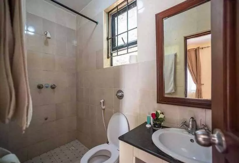 پانسیون Prideinn Express Nyali 1