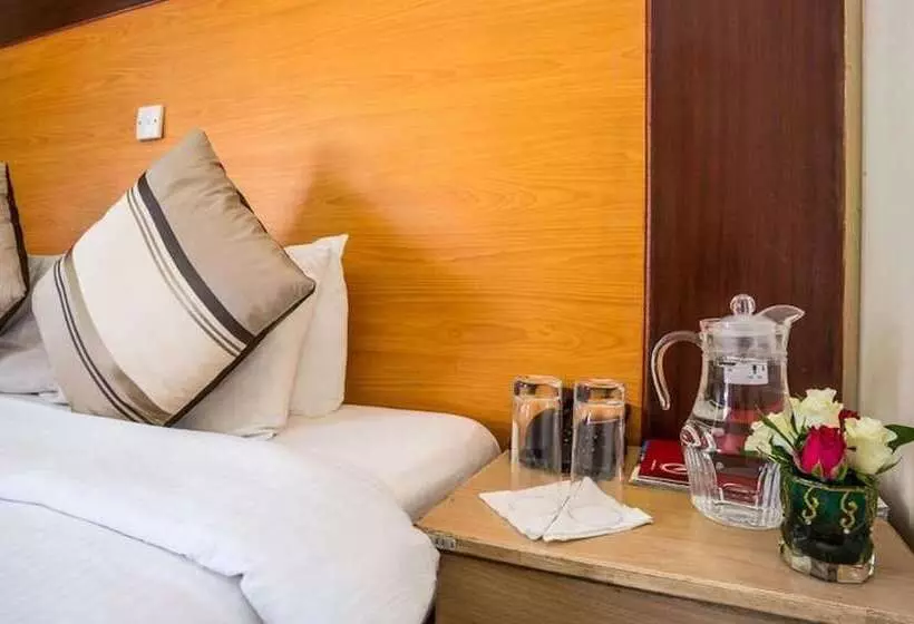 پانسیون Prideinn Express Nyali 1