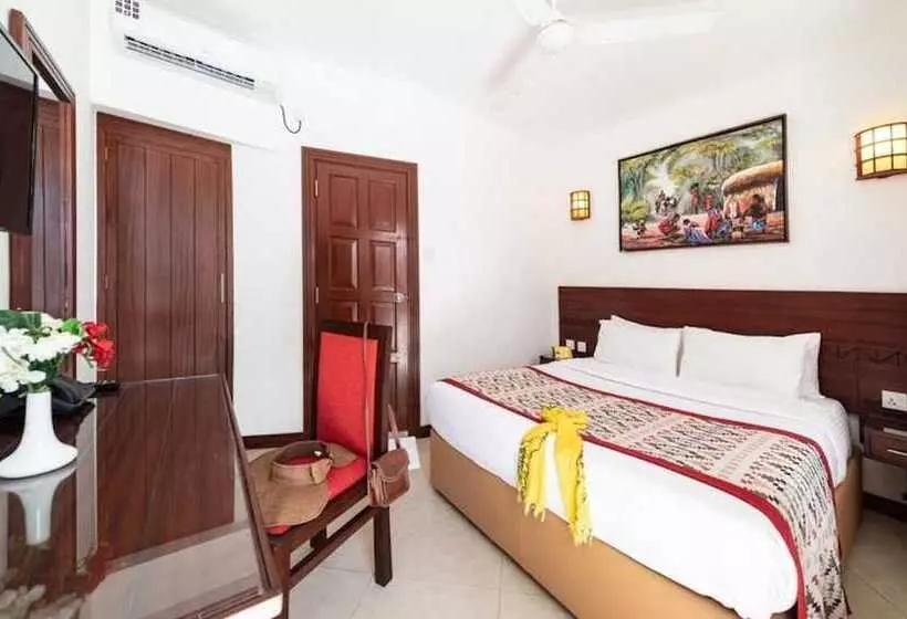 پانسیون Prideinn Express Nyali 1