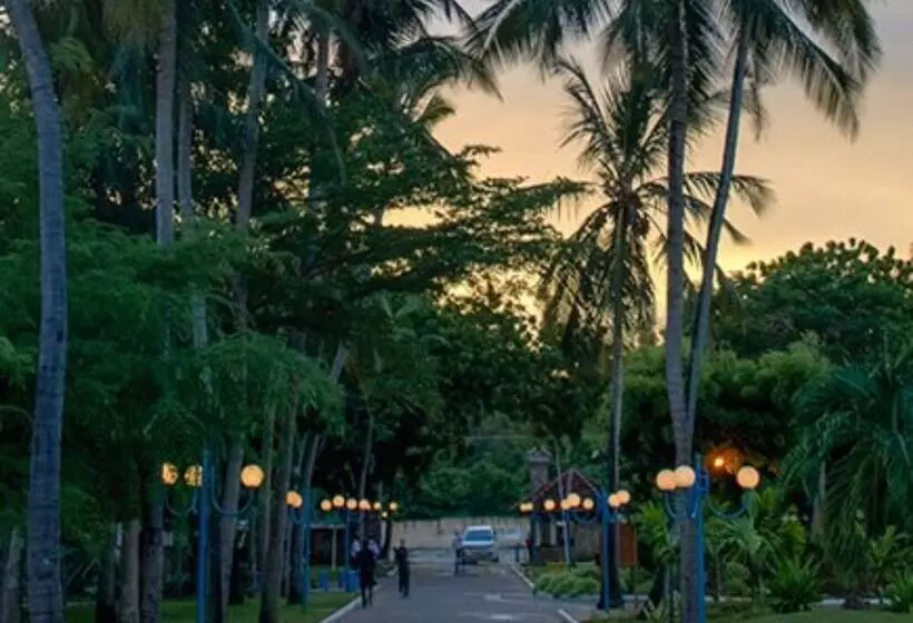 پانسیون Sarova Whitesands Beach Resort And Spa With Beautiful View
