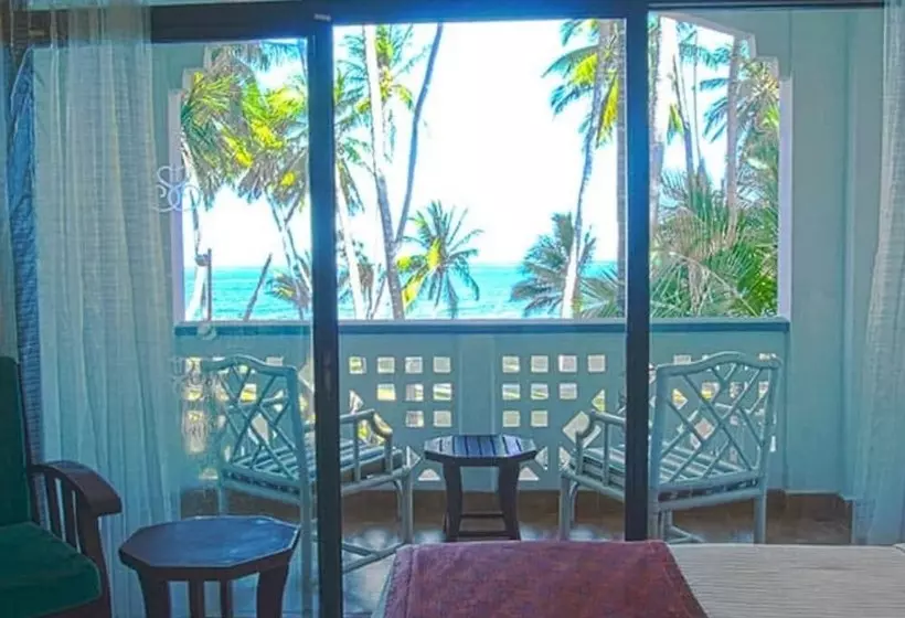 پانسیون Sarova Whitesands Beach Resort And Spa With Beautiful View