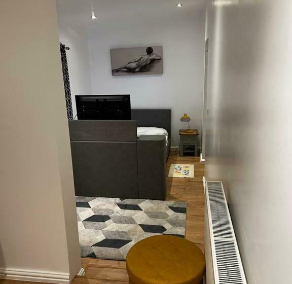 膳宿费 Tranquil Gardens