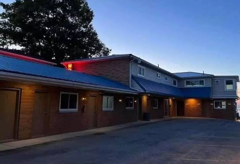 Pete S Lakefront Motel, Llc