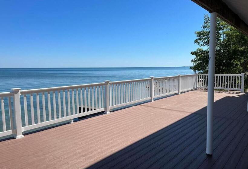 Pete S Lakefront Motel, Llc