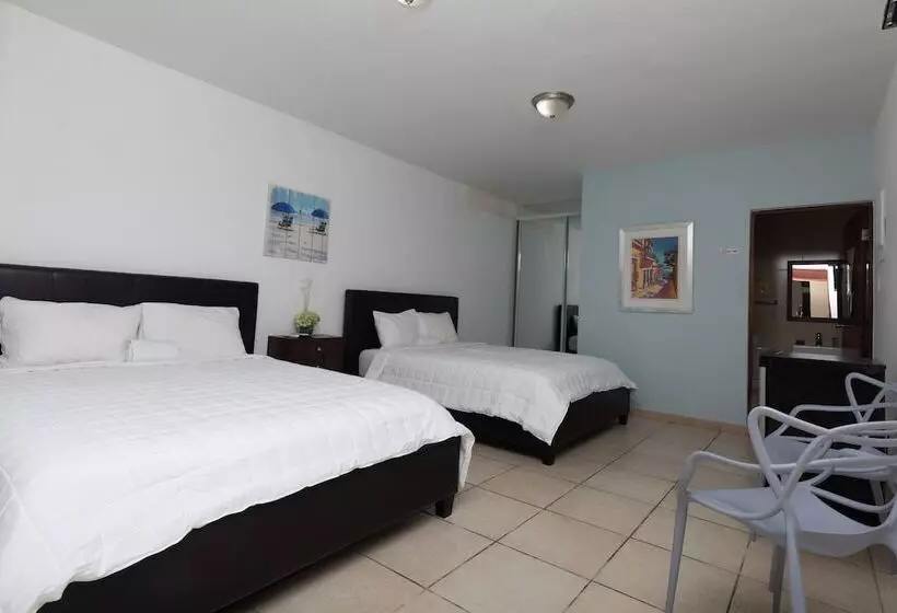 هتل Red Sunset Beach Club