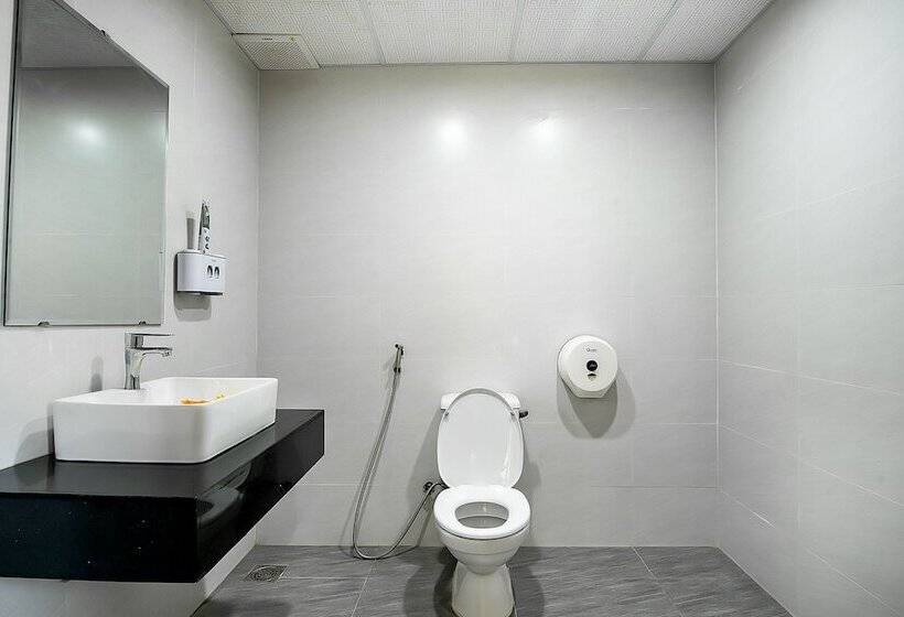 هتل Valentino Homestay