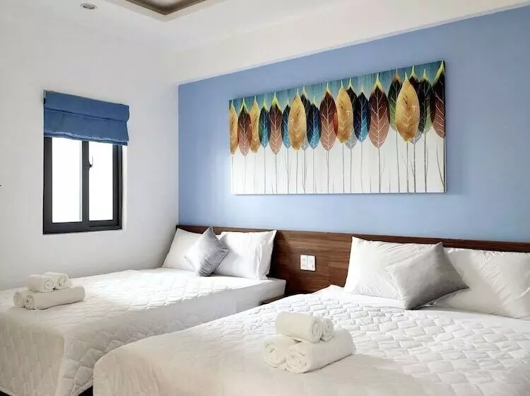 هتل Valentino Homestay