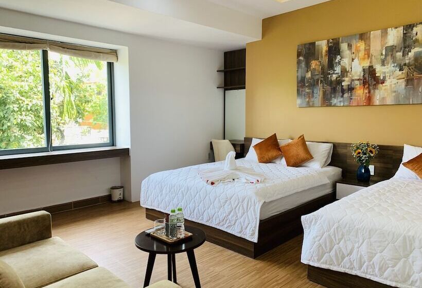 هتل Valentino Homestay