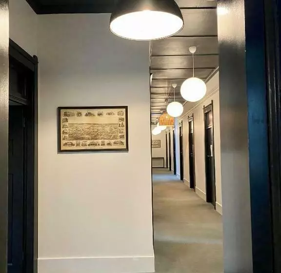 ユースホステル Tattersalls