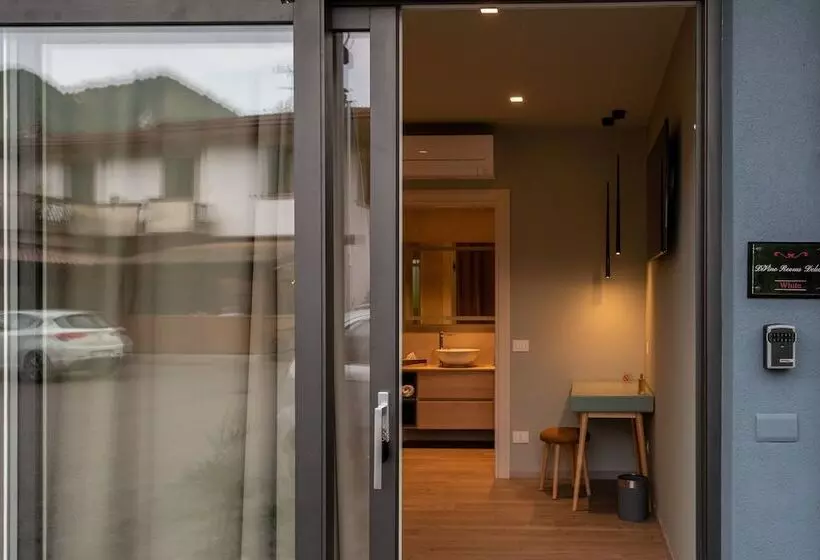 Aamiaismajoitus (B&B) Divino Rooms Deluxe