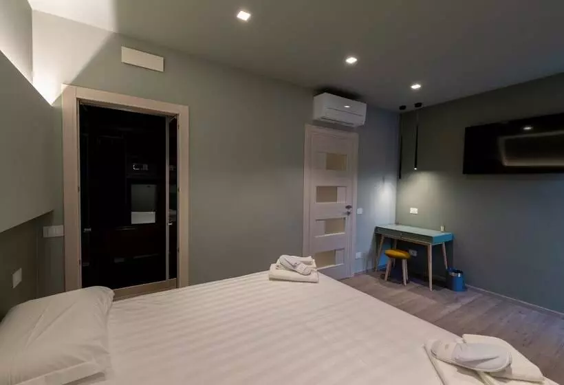 Aamiaismajoitus (B&B) Divino Rooms Deluxe