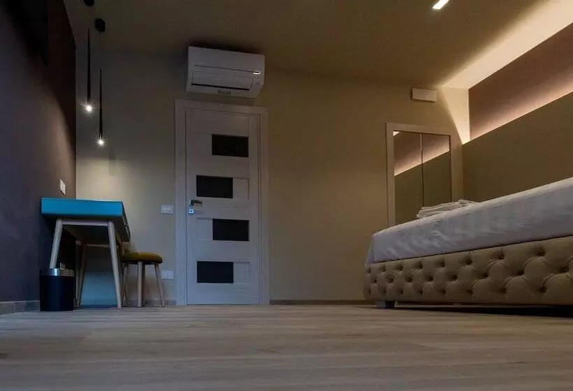 Aamiaismajoitus (B&B) Divino Rooms Deluxe