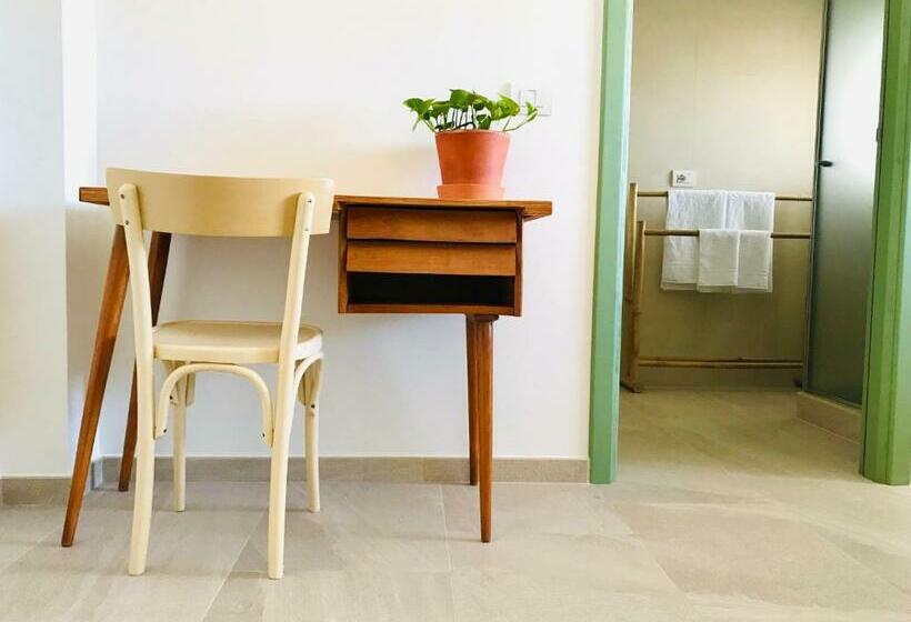 Bed and Breakfast Vèlia