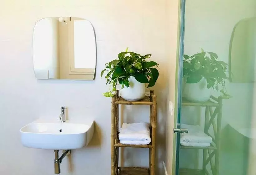 ベッドアンドブレックファースト Vèlia