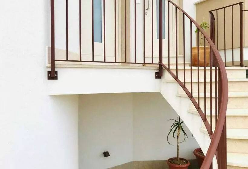 ベッドアンドブレックファースト Vèlia