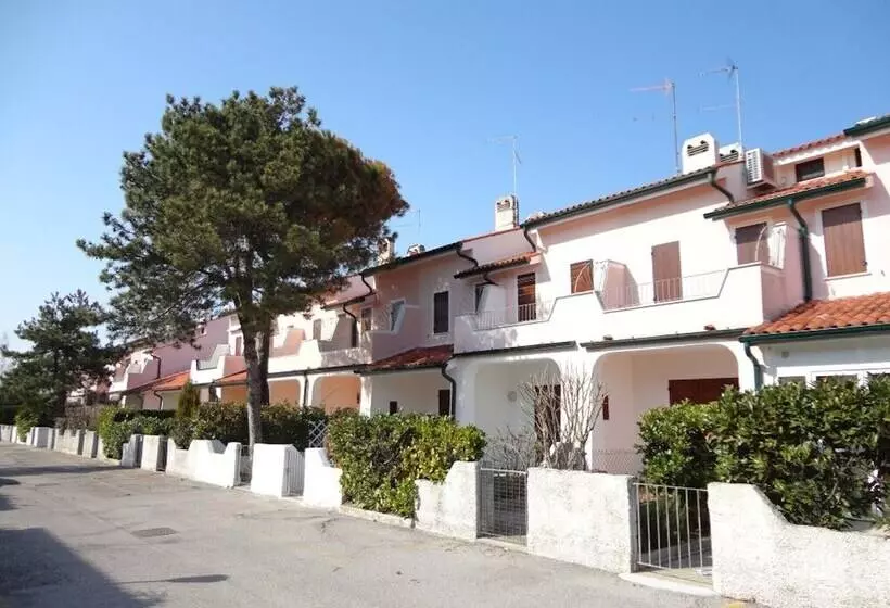 Cosy Two   Storey Villa With A Garden And A Shared Swimming Pool