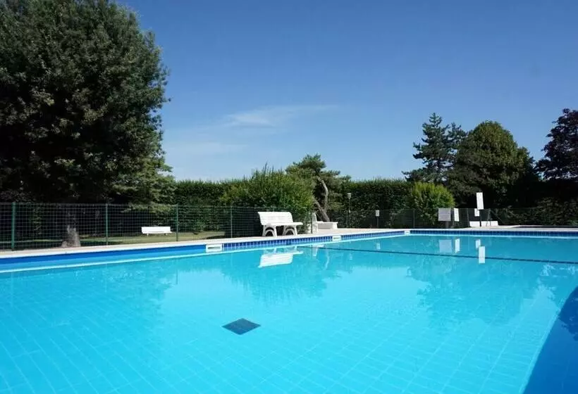 Cosy Two   Storey Villa With A Garden And A Shared Swimming Pool