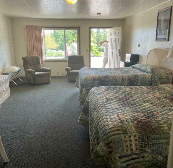 فندق Gray Wolf Lodge