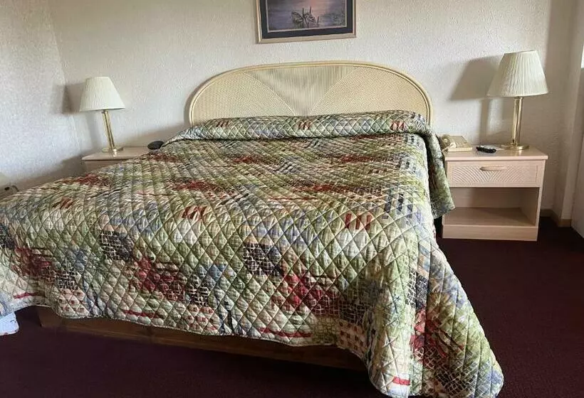 ホテル Gray Wolf Lodge