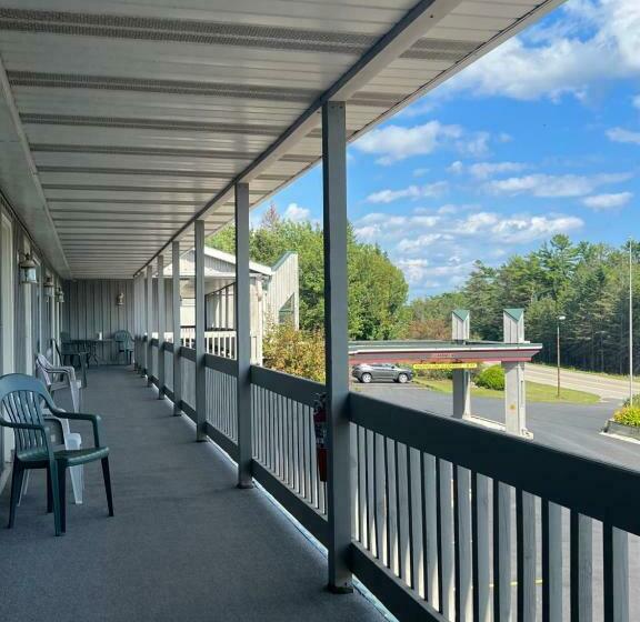 فندق Gray Wolf Lodge