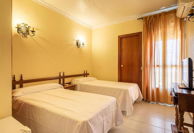 Пансион Hostal Hilaria