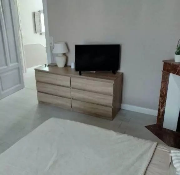 ベッドアンドブレックファースト Chez Patrice