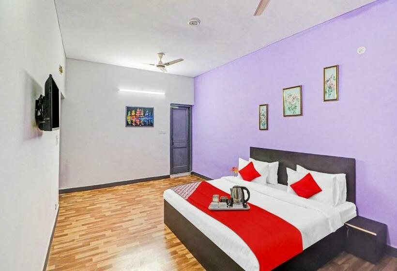 فندق The Town House Jps Near Live Well Pharmacy