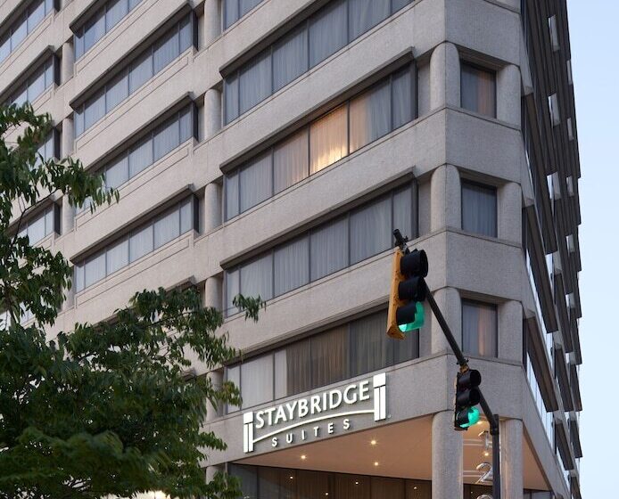 בית מלון כפרי Staybridge Suites Wilmington Downtown, An Ihg