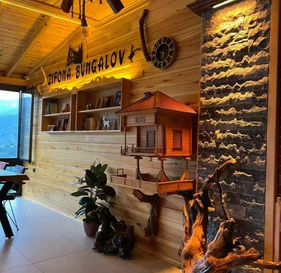ホテル Zifona Bungalov