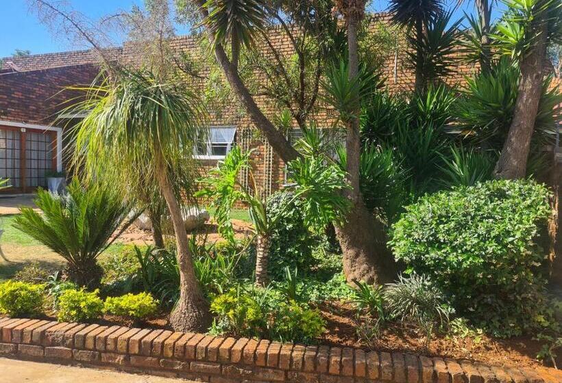 膳宿费 Royal Villa Guesthouse