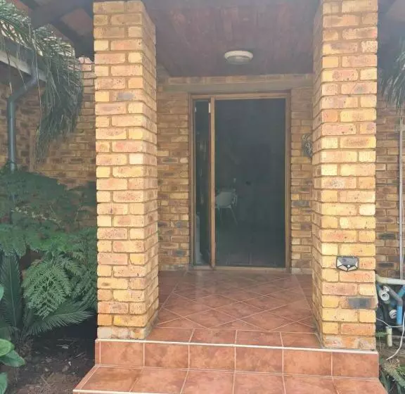 Majatalo Royal Villa Guesthouse