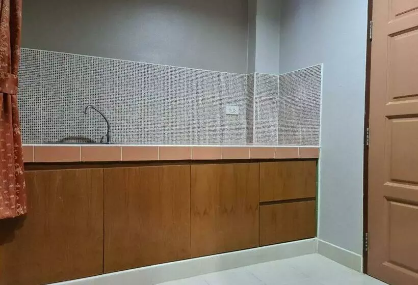 ก้านกล้วยแมนชั่น Gankluy Mansion