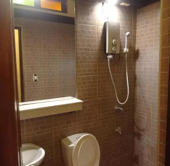 Aamiaismajoitus (B&B) Rf Aniceto Mansion