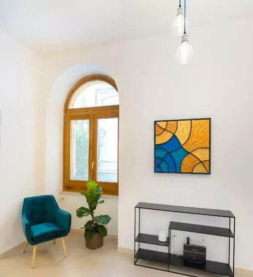 تختخواب و صبحانه San Cesareo 64 Suite