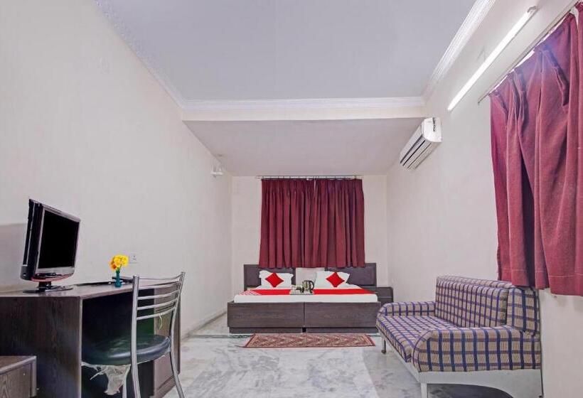 Hotel O Oxy Safari Residency