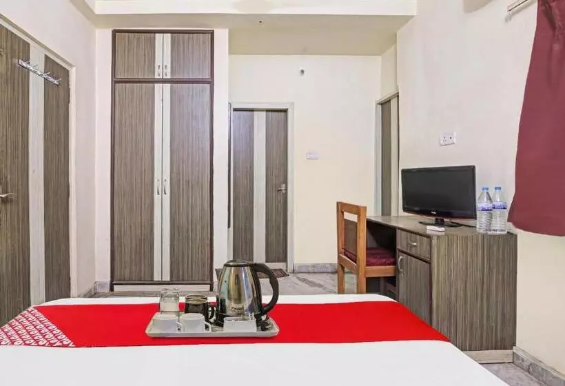 هتل O Oxy Safari Residency