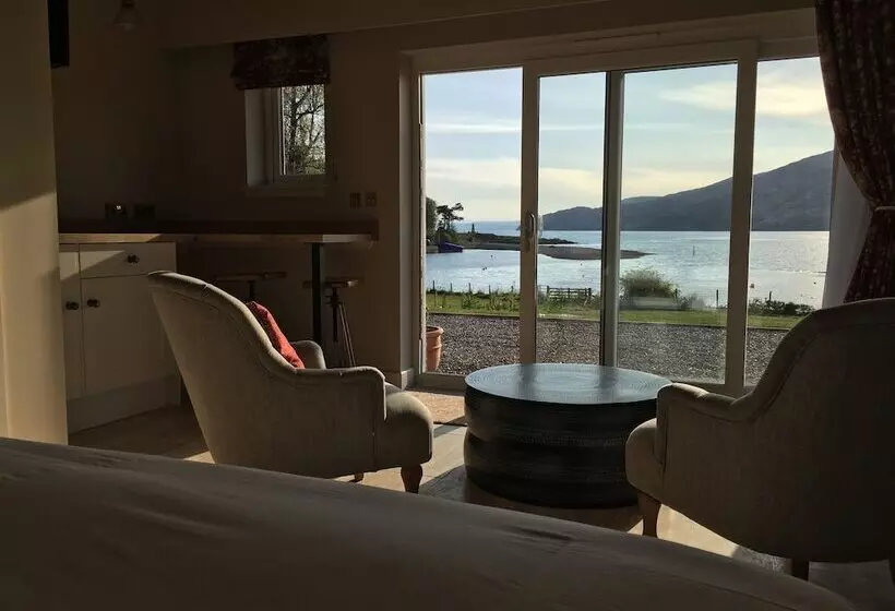 Kirkton Bay House Bed And Breakfast