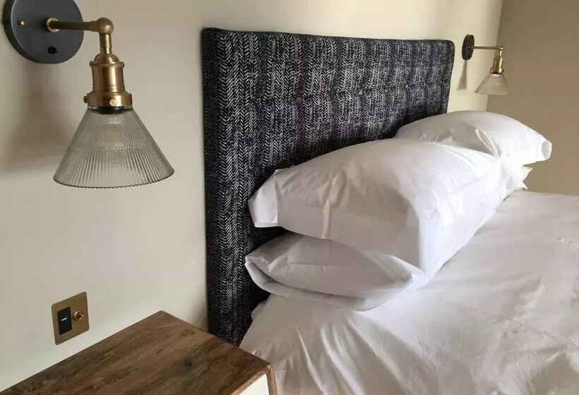 Kirkton Bay House Bed And Breakfast
