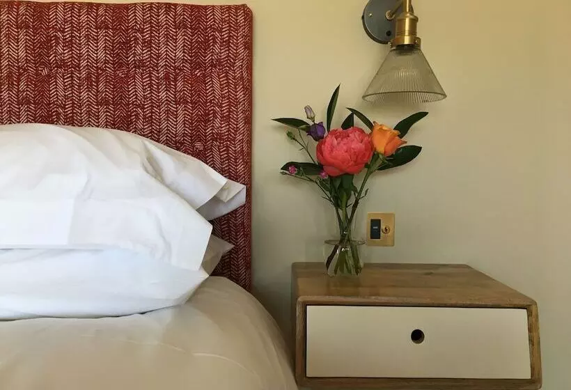 Kirkton Bay House Bed And Breakfast