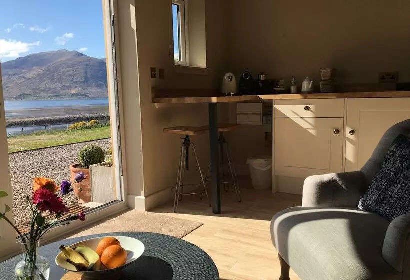 Kirkton Bay House Bed And Breakfast