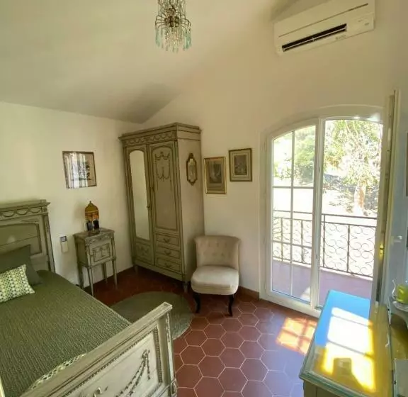 Majatalo Villa Les Palmiers