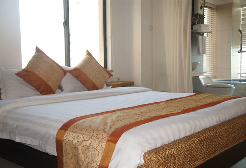 Heaven 18 Degrees Blue Holiday Apartment