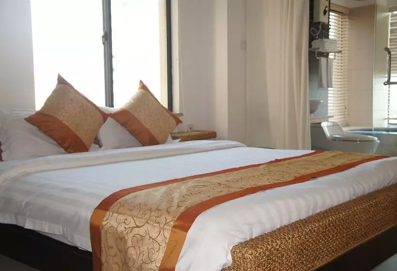 Heaven 18 Degrees Blue Holiday Apartment