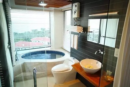 Heaven 18 Degrees Blue Holiday Apartment