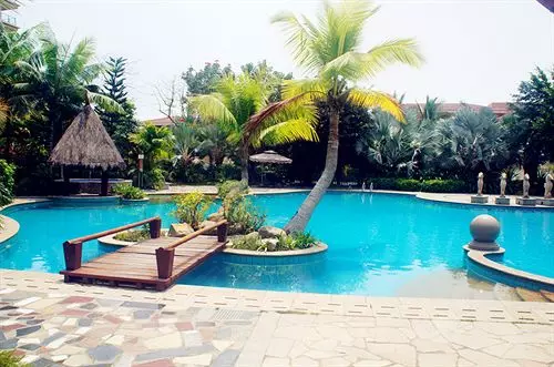 Heaven 18 Degrees Blue Holiday Apartment