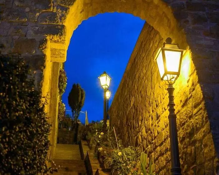 Hotelli Borgo Antico Resort Diffuso